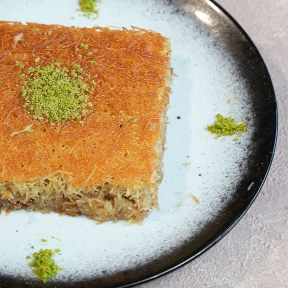 Palestinian kunafa